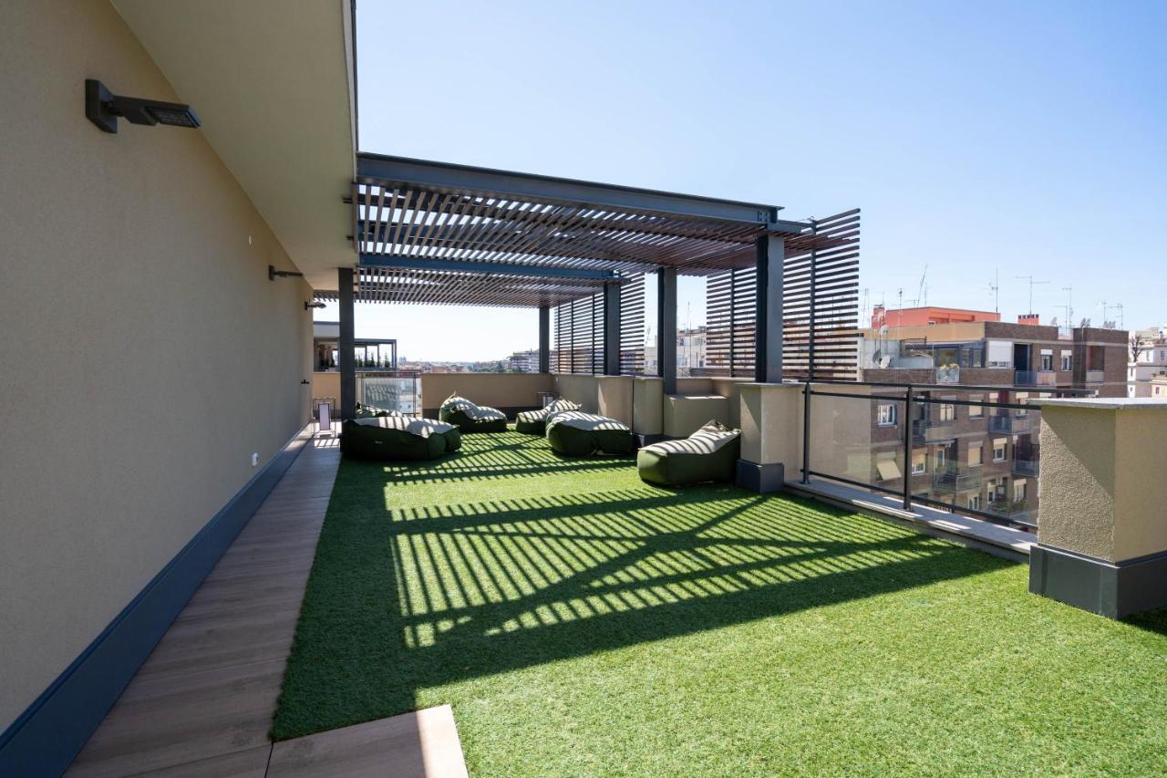 Aurealiving - Trastevere With Rooftop & Gym, Your Place In Appartamento *
