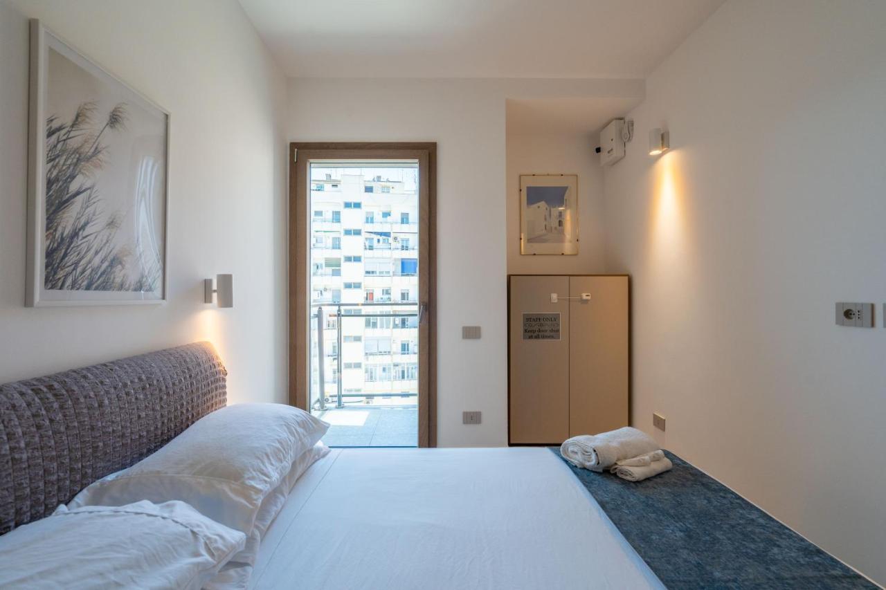 Aurealiving - Trastevere With Rooftop & Gym, Your Place In Appartamento *